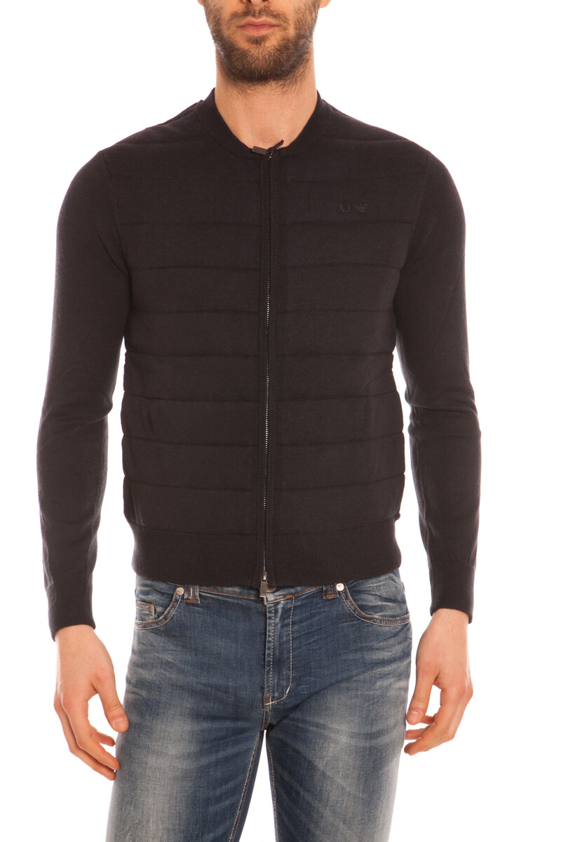 Джинсовая куртка Armani AJ Jacket SLIM FIT Cotton Man Blue B6W71TZ E5 SzXL ДЕЛАЕТ ПРЕДЛОЖЕНИЕ 66090₽