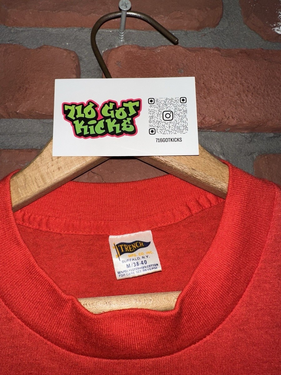 Vintage Trench NFL WBEN Radio 930 Voice Of The Buffalo Bills Red Graphic T-Shirt View 4