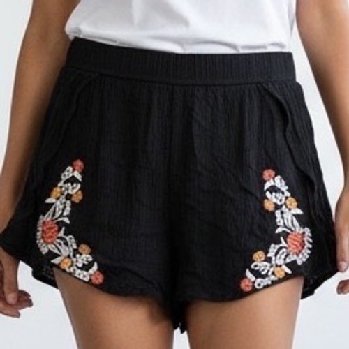 Womens Large Shorts Black Embroidered Boho Ruffle peasant hippie cottagecore