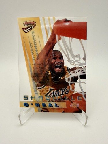 Shaquille O'Neal [Refractor] #BS3 1996 Bowman's Best Shots card