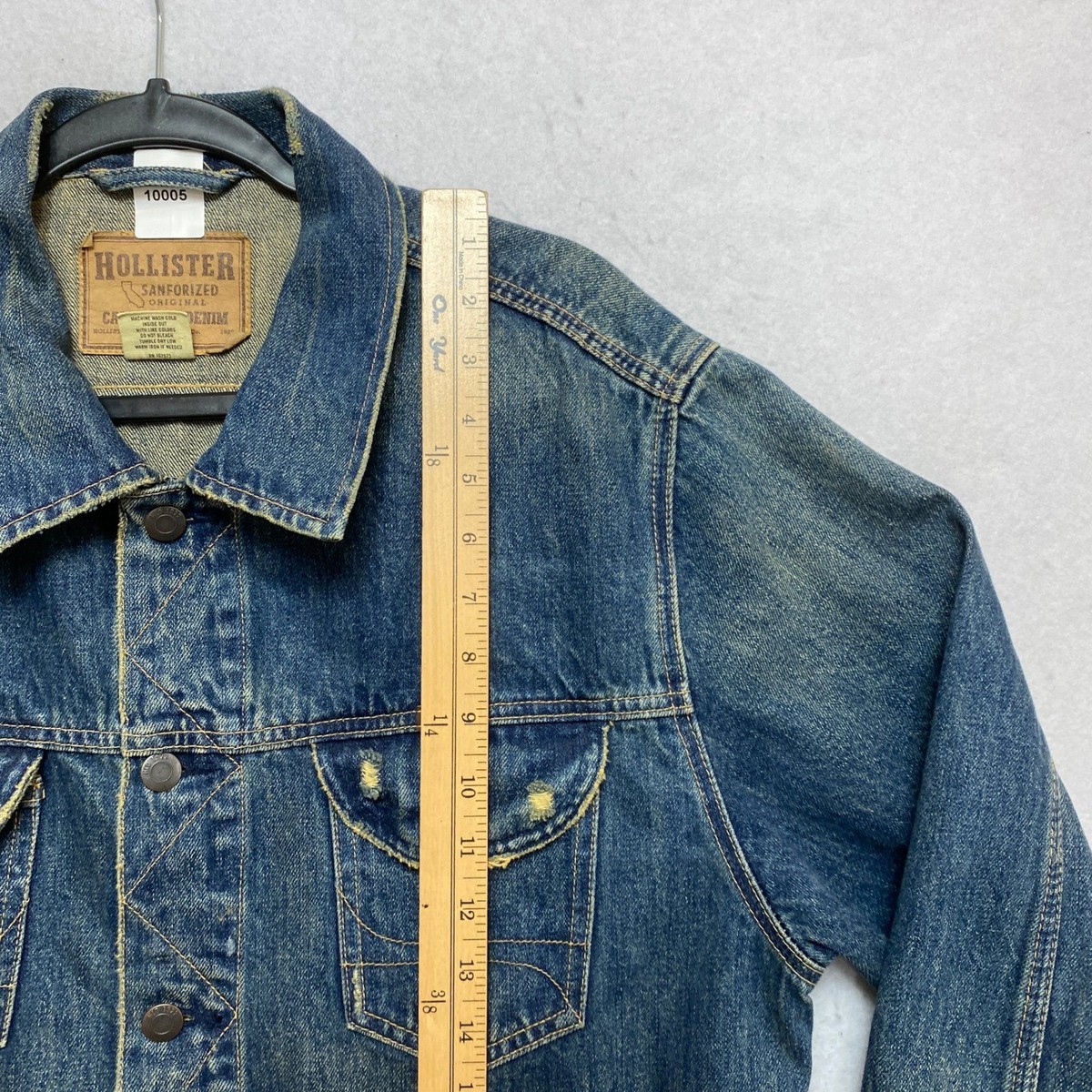 Hollister Denim Trucker Jacket Mens XL Blue Distressed Sanforized