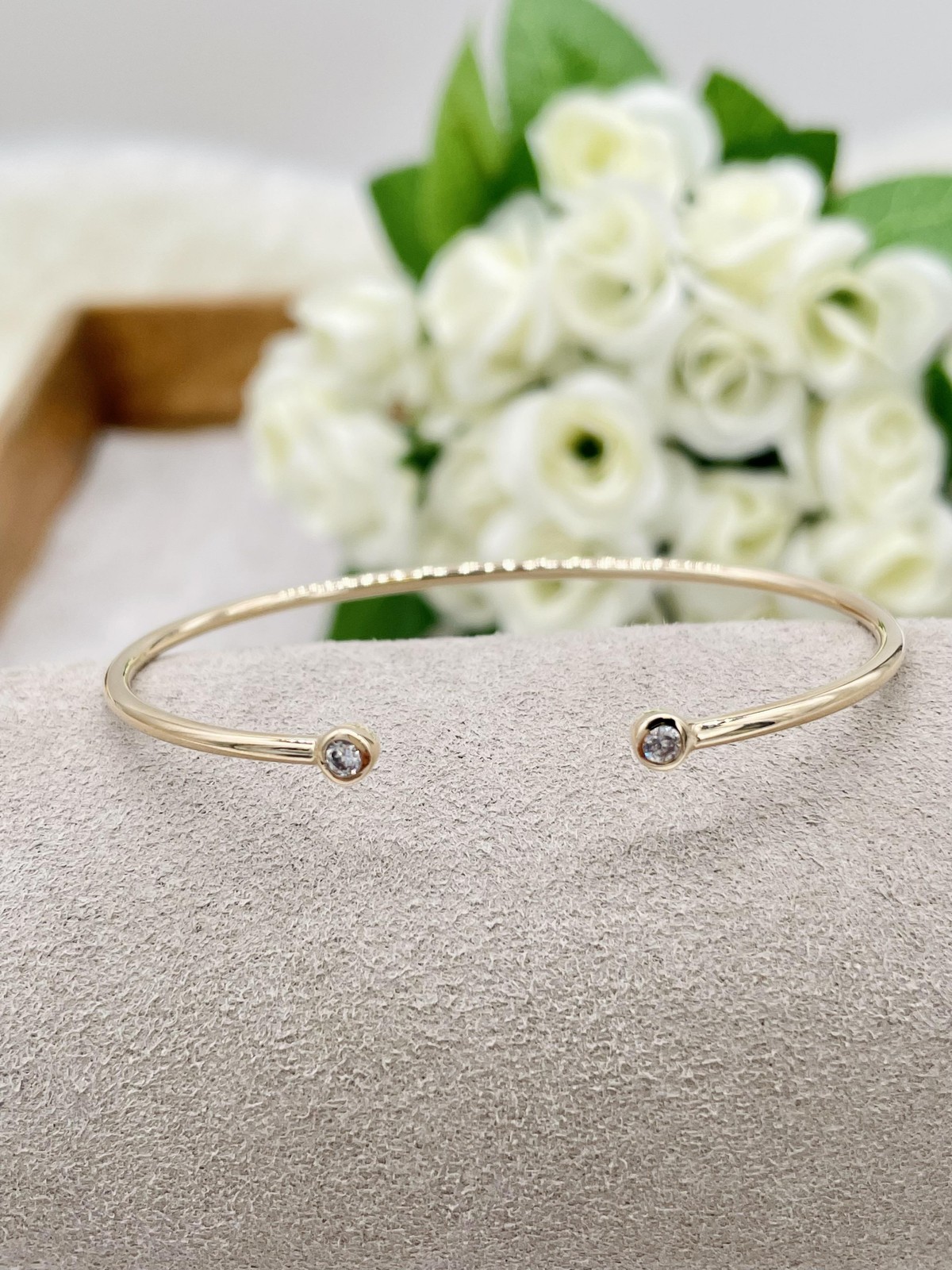 Bracelet jonc ouvert plaqué or 3mic femme pierres blanches
