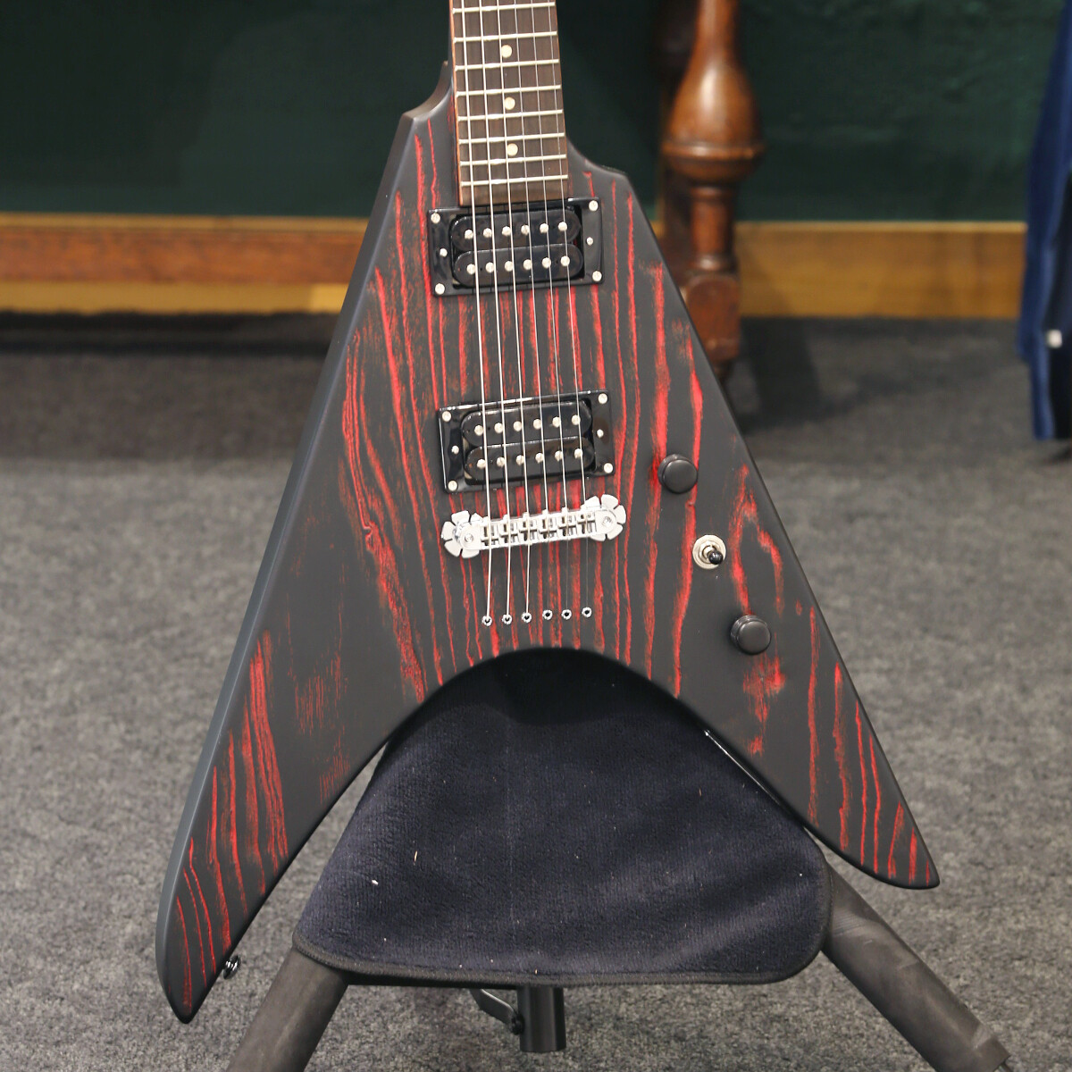 ZEMAITIS Z Series ZVWA22 Red with gig bag electric guitar flying V