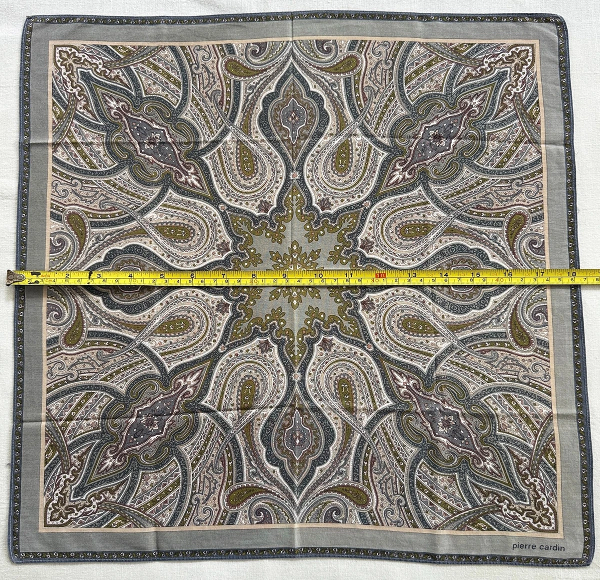 VTG Handkerchief Cotton Cream Green Elegant Damask Pattern Pocket Square 18"~Q