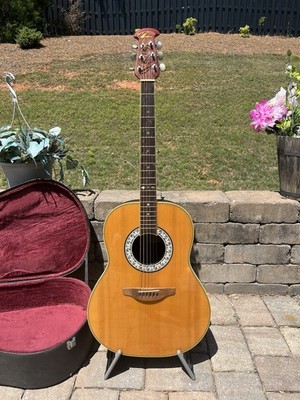 Vintage 1984 Ovation Ultra Series Model 1317 Acoustic Guitar With Case