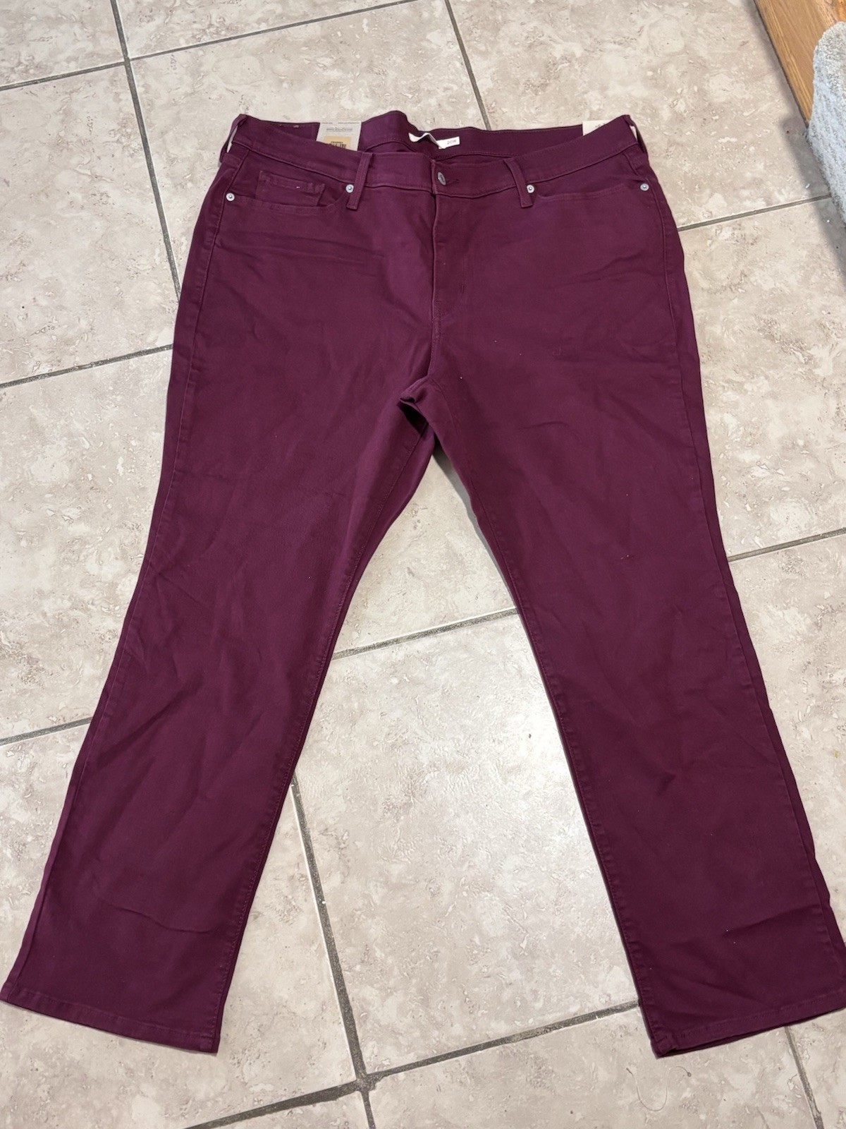 Size 20w M Burgundy