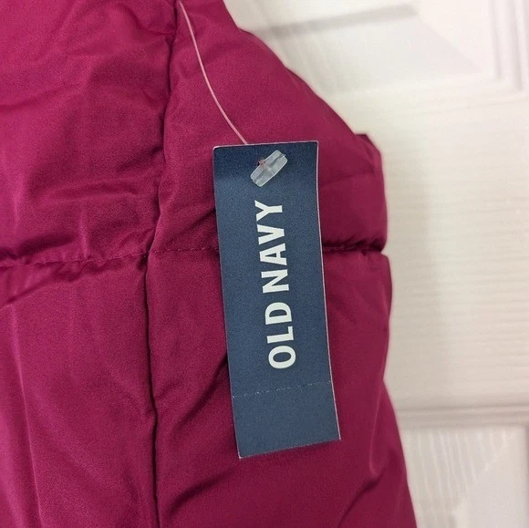 NWT OLD NAVY Vest Womens Medium Med M Pink Puffer - Image 4 of 4