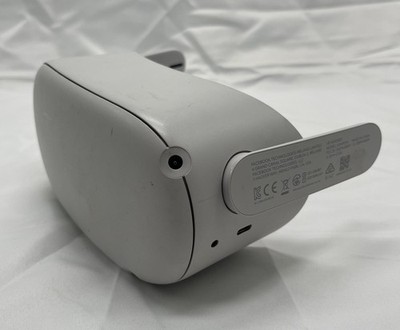 Oculus Rift 2 VR Headset ONLY   Tested Working  No Controllers/Strap Meta