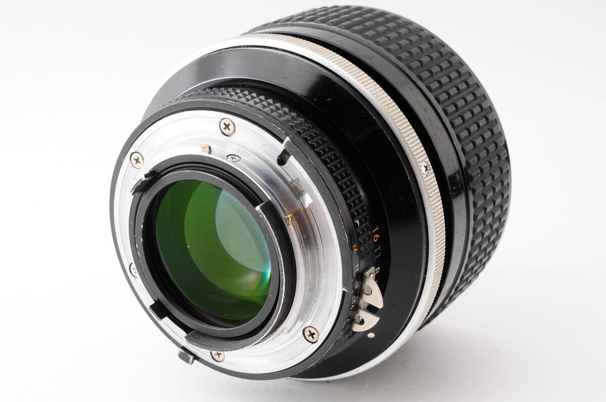 SIC [N MINT] Nikon Ai-s ais Nikkor 85mm f1.4 MF Portrait Lens From