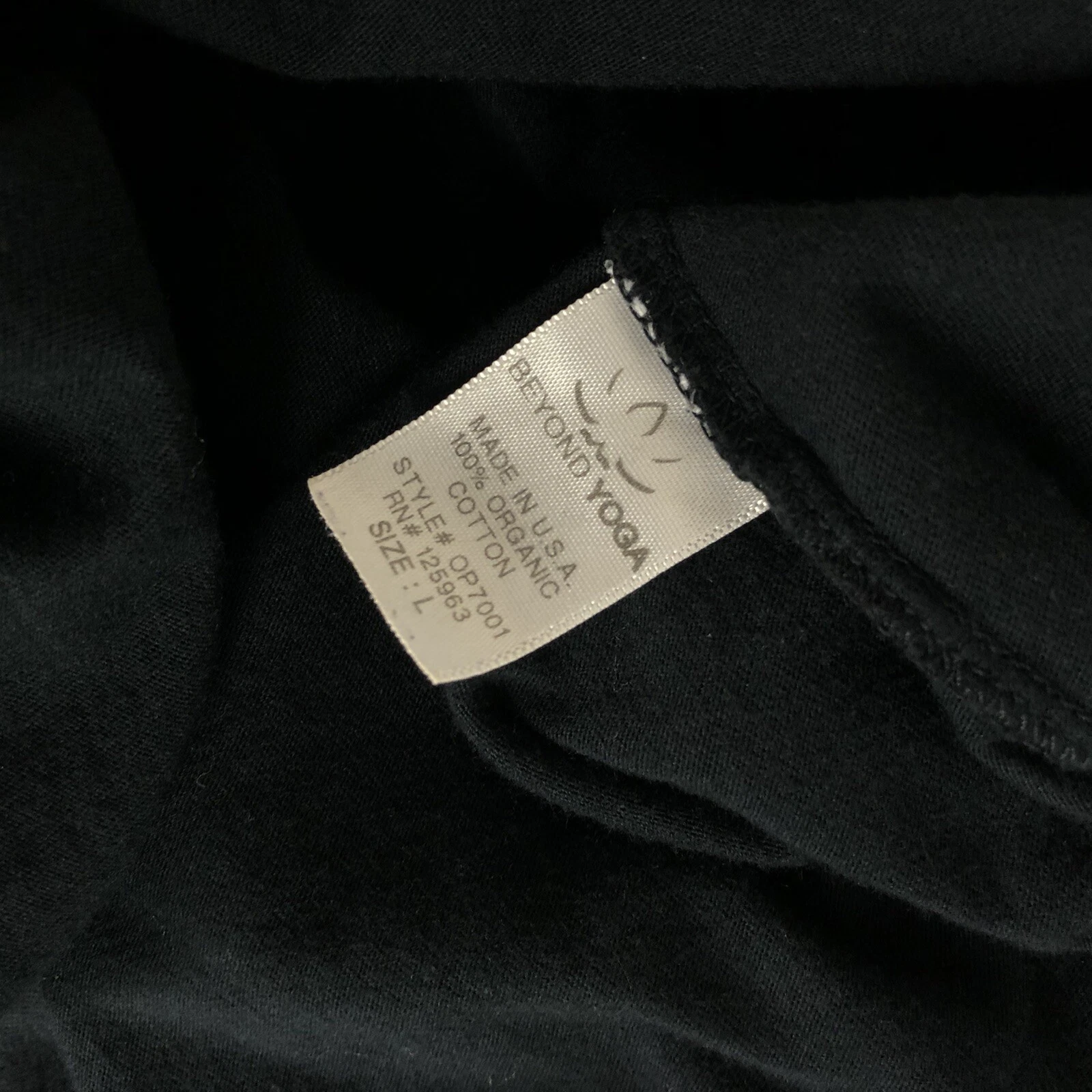 beyond-yoga featherweight long sleeve crewneck shirt