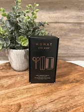 Monat Men's Personal Care Kit *New*
