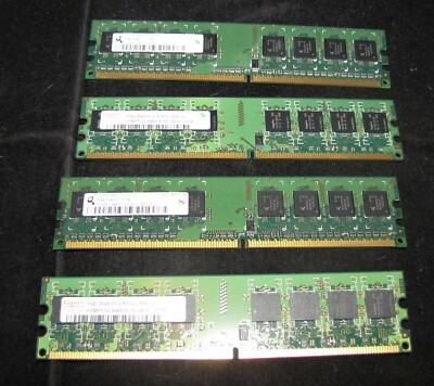 Total 2GB SDRAM Memory Sticks (4 Total) Qimonda and Hynix