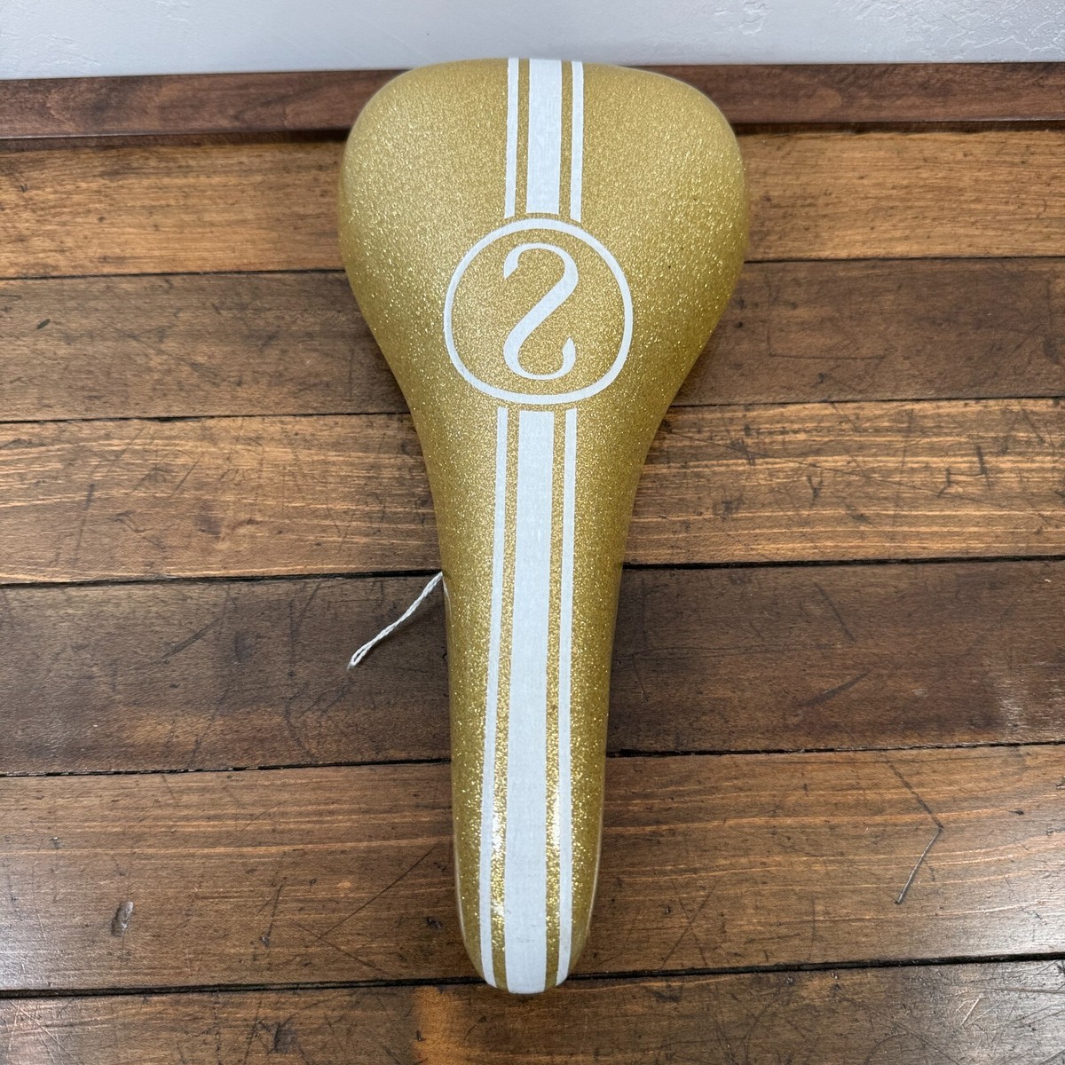Vintage Schwinn Stinger Seat ERROR Reverse S Gold White Stripe