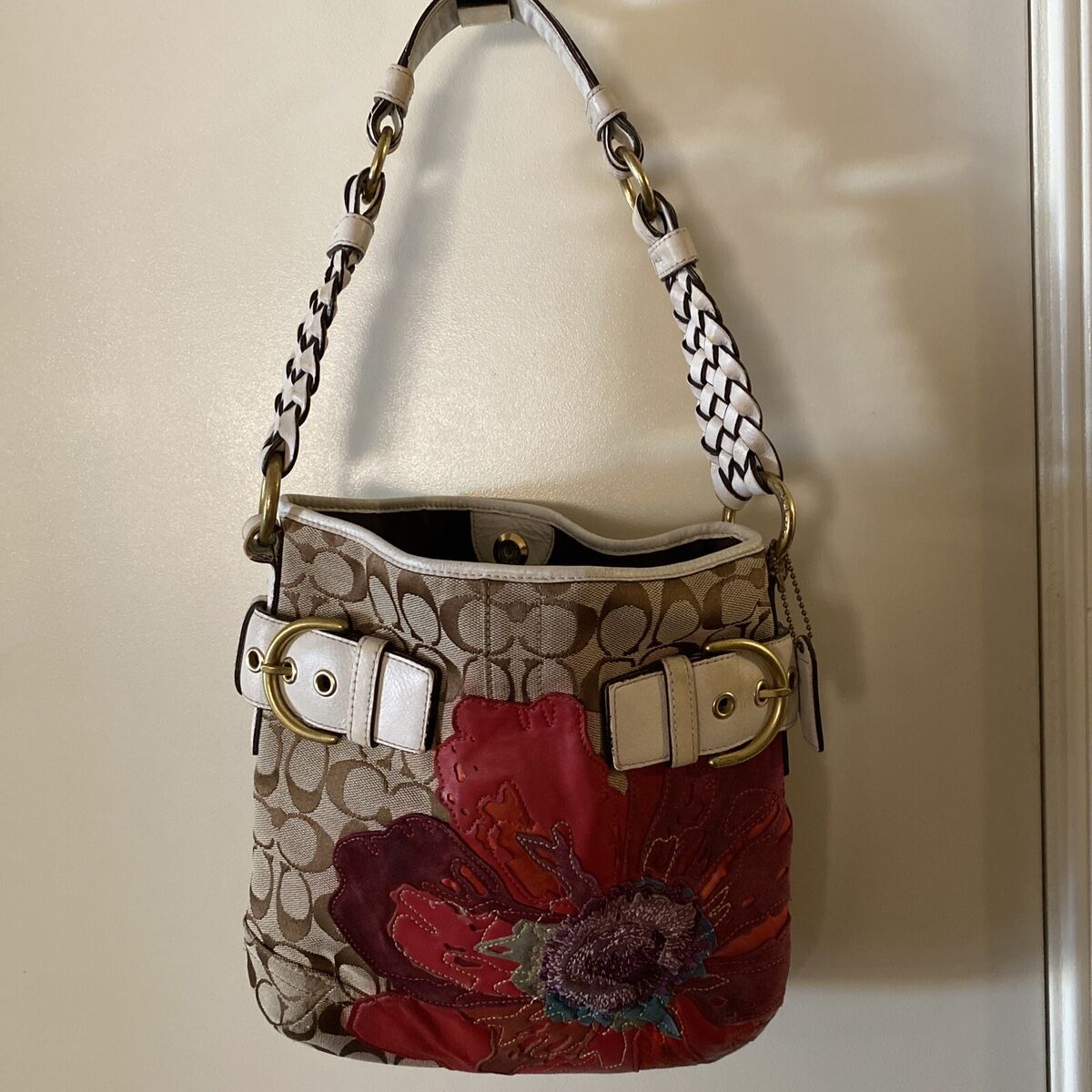 Coach Shoulder Bag Purse J05Q-6123 Floral Canvas Leather Coach Shoulder Bag Purse J05Q-6123 Floral Canvas Leather