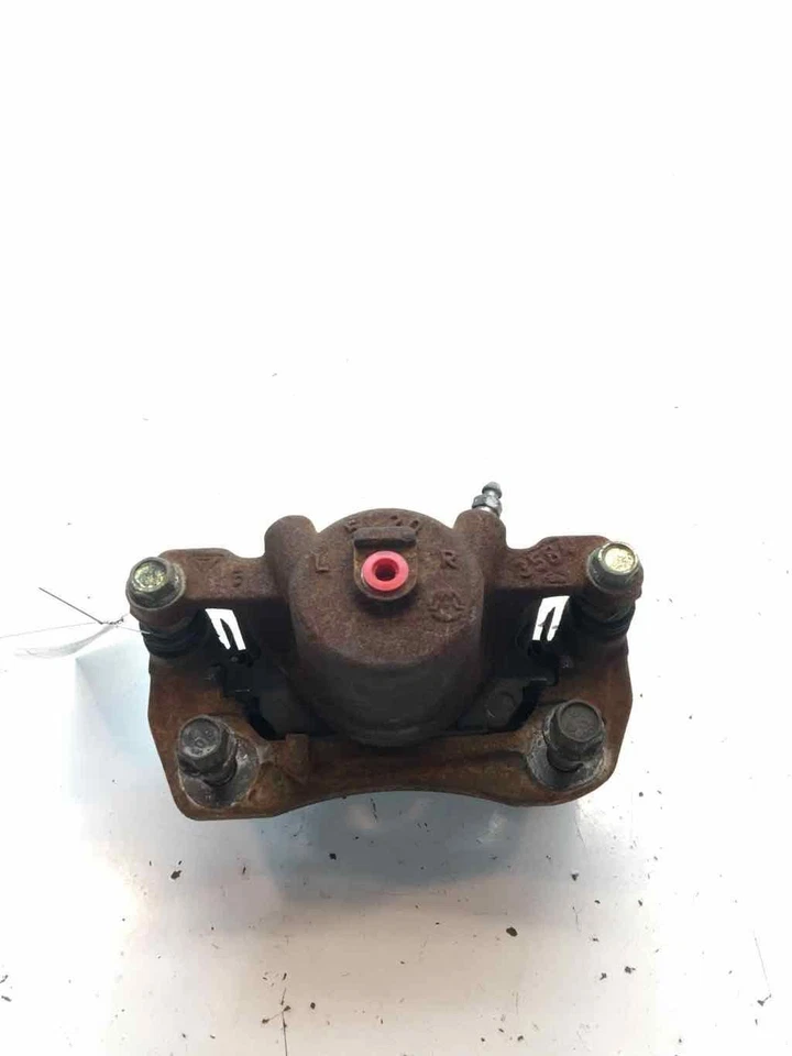 Pinza izquierda chevy cobalt 05 06 07 08 09 10 Foto 2 de 3