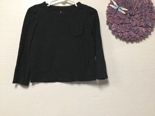 3t black long sleeve shirt