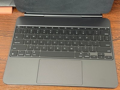 Apple Magic Keyboard for iPad Pro 13‑inch (M4 & M5) Black