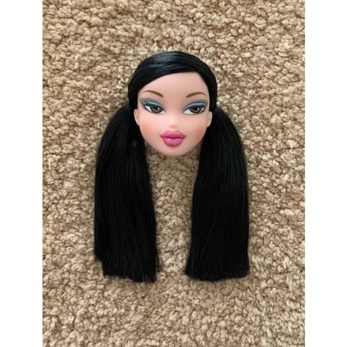 2006 Rare Bratz Class Kumi Double Ponytails Head Sculpture Creative Collectible