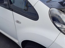 rechter frontfl&uuml;gel 193661 1150168 CITROEN C-ZERO HIGH LINE 2011
