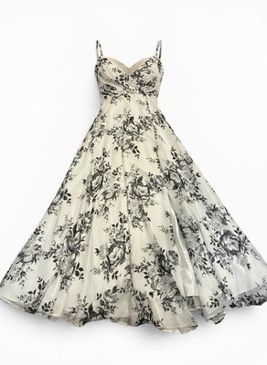 Amelia Couture Elegant Floral Maxi Dress Black & White Size 6 Feminine Fun Flirt