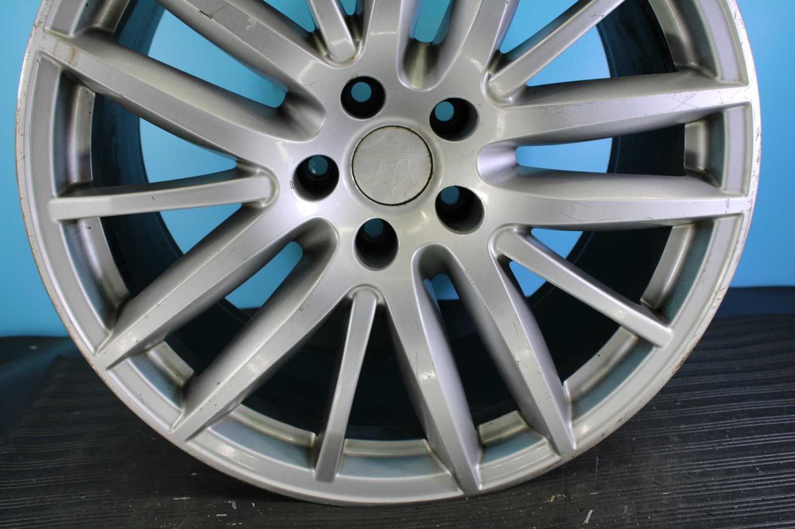 Maserati Ghibli 2014 15 16 17 18 19 2020 19" OEM Rim Wheel Rear 97337 670016855 