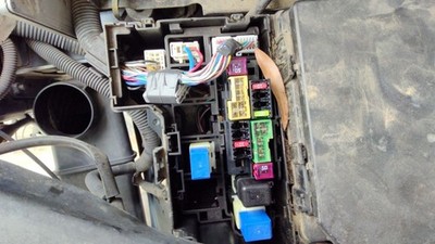 Fuse Box Engine QR25DE A 4th VIN J 1st Digit Fits 12-15 ROGUE 206682