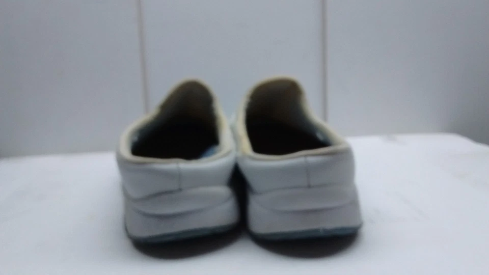 Sandalias para mujer Easy Spirit TRAVELTIME 10M 42.5 de cuero blanco sin cordones Foto 3 de 4