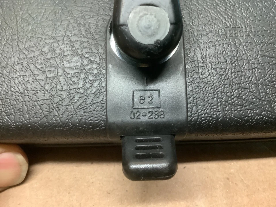 Espejo retrovisor 1993 94 95 96 97 1998 1999 2000 Volvo 850 S70 V70 OEM limpio Foto 3 de 3