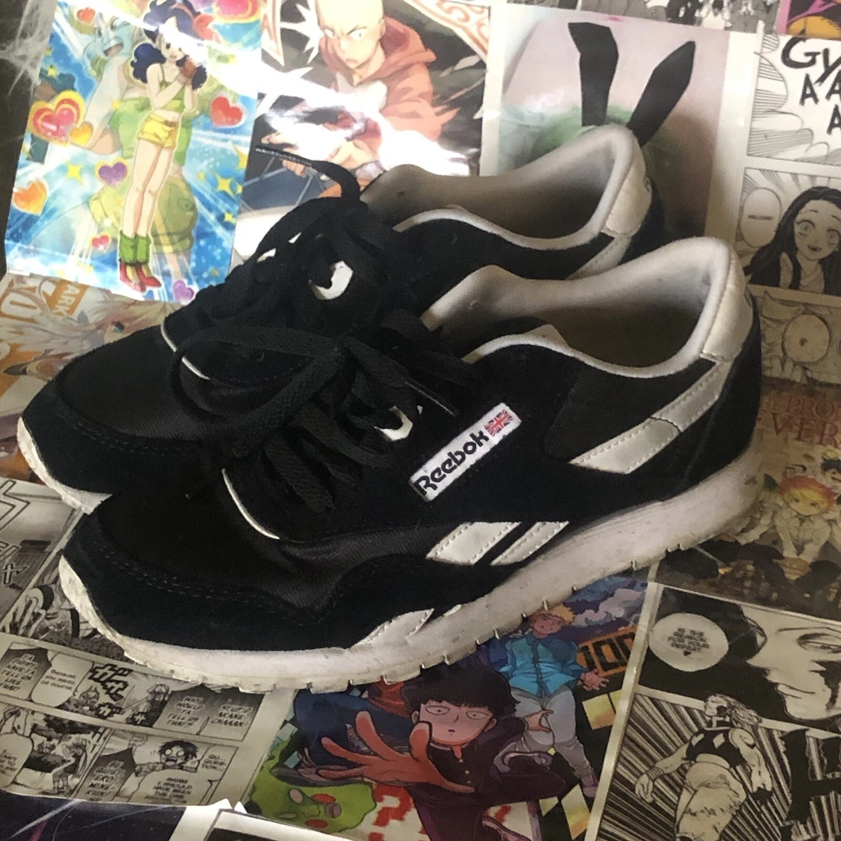 Size 4 reebok clearance classics