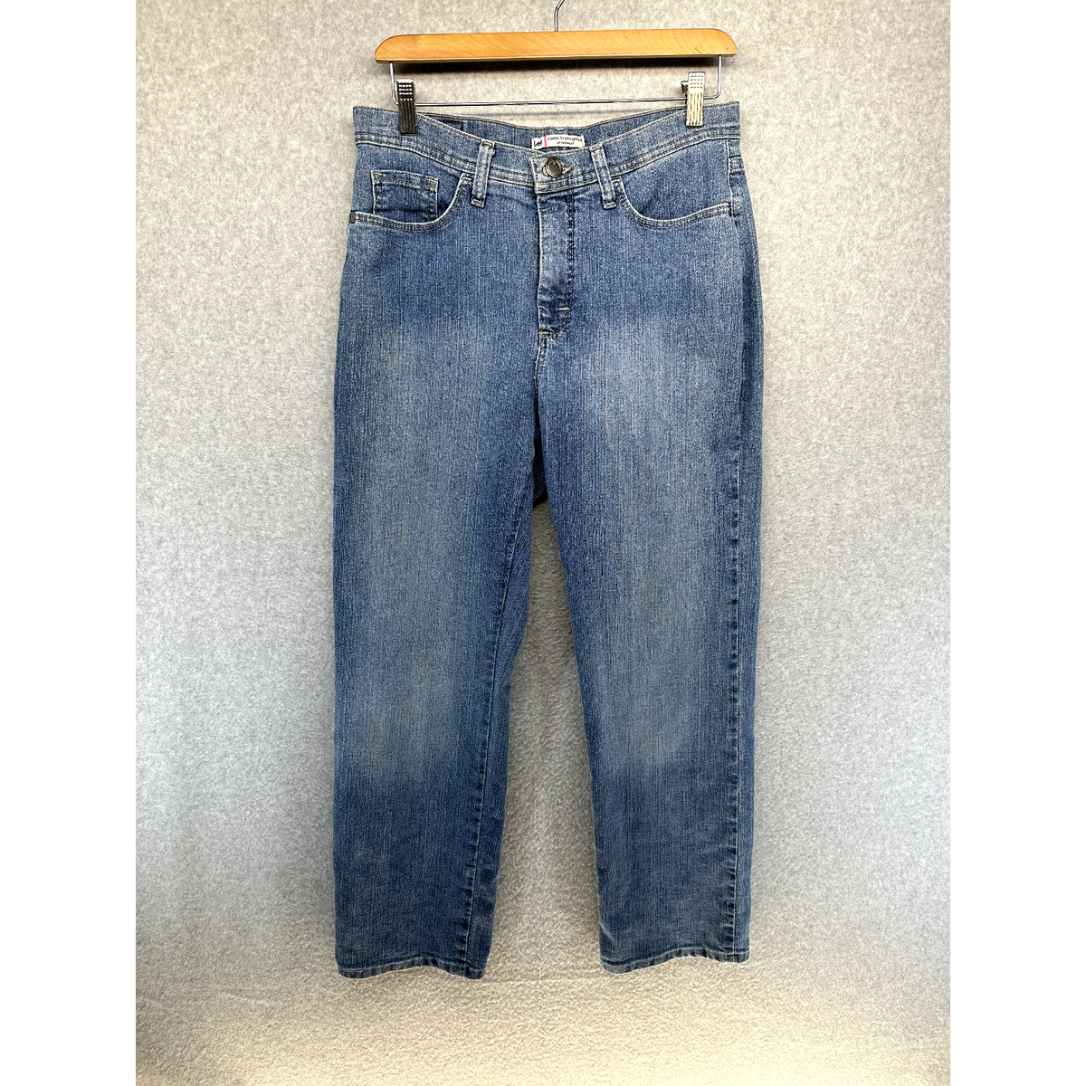 Lee Classic Fit Straight Leg Womens Blue Jeans Size Petite with Pockets