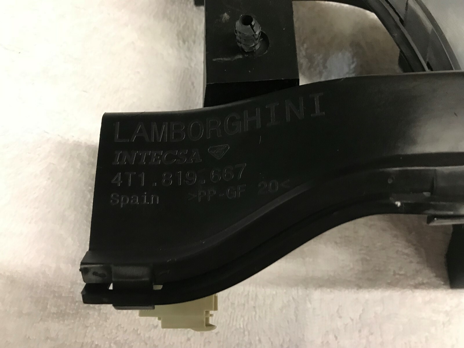 LAMBORGHINI HURACAN LP610 DRIVER LEFT AIR DUCT FOOTWELL GUIDE OEM 4T1819667