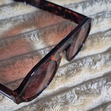 Women s Tortoiseshell Round Sunglasses Brown Plastic Frame Brown Tinted Lens