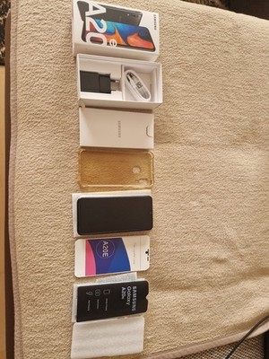 Samsung Galaxy A20 Blau 
