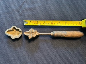 Millinery Bronze mold w/ Steel Press 8.25” Detailed Floral Pattern