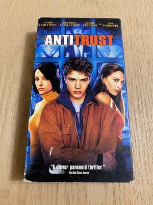 Antitrust VHS 2001 Ryan Phillippe Tim Robbins Rachael Leigh Cook Thriller Movie
