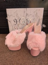 Hella Heels "On Wednesdays" Pink Heels Size 7 New With Box