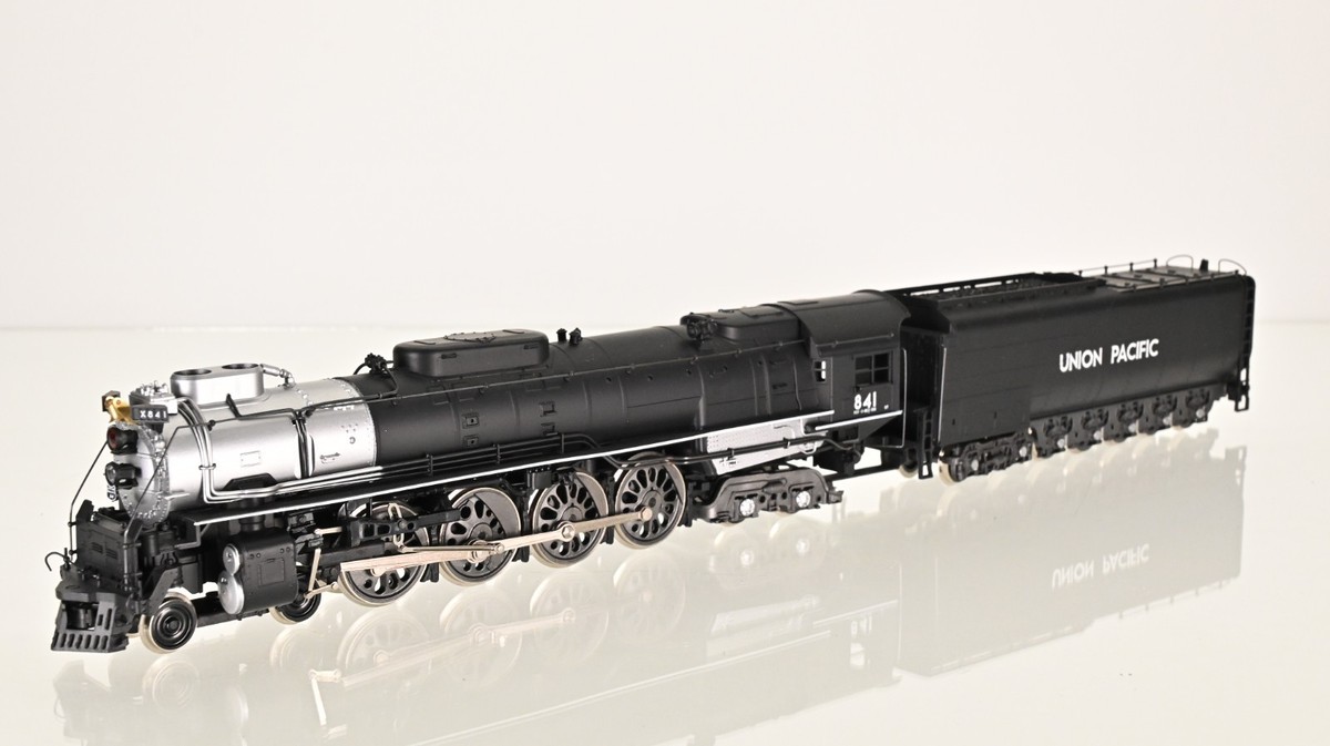 Rivarossi 4-8-4 FEF-3 Union Pacific 841 HO scale | eBay