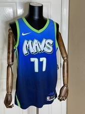 2022-23 Nike NBA Dallas Maverick Luka Doncic City Edition Swingman Jersey 48 Lg