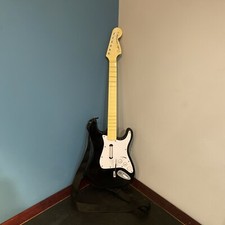 Nintendo Wii - Rock Band Harmonix 19091 Fender Stratocaster Guitar - No Dongle