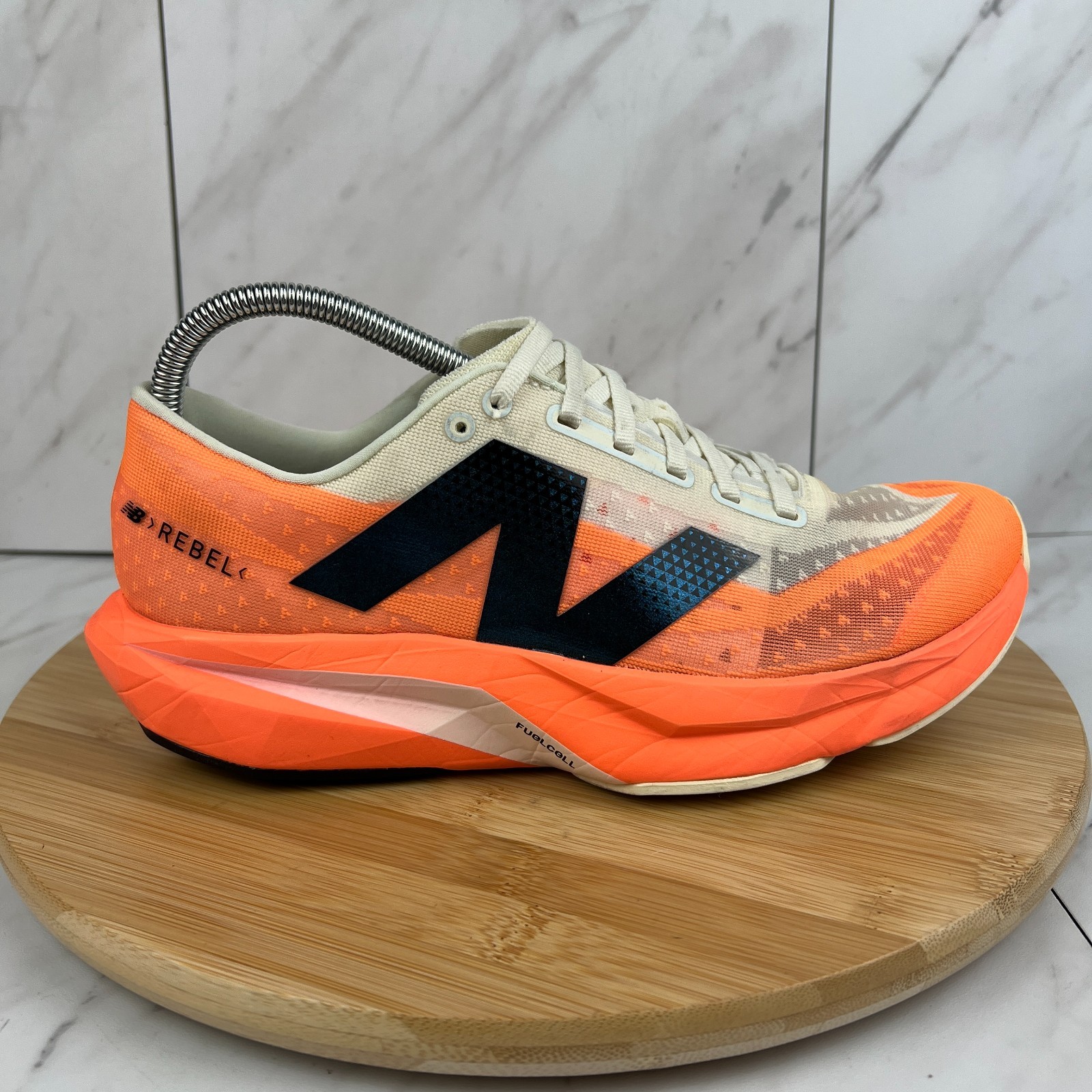 New Balance FuelCell Rebel v4 Mens Size 8.5 D Hot Mago Running Shoes MFCXCO4