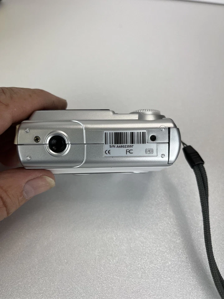 PRAKTICA DCZ 6 VR 6.6 Mega Pixels - Digital Camera Boxed Tested Working VGC - Image 4 of 4