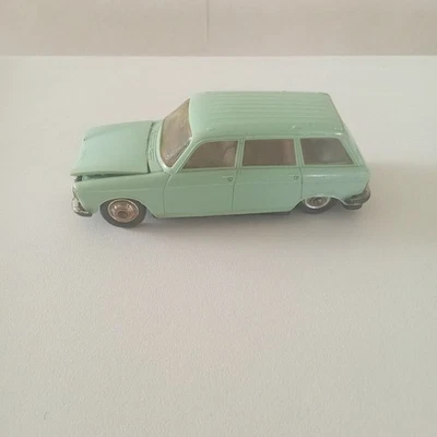 Norev 1/43 Peugeot 204 Break (Plastique) - Photo 1/4