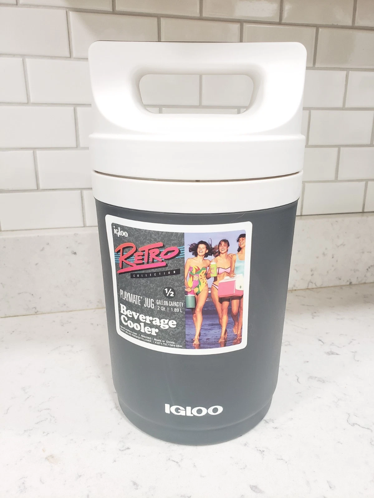 Igloo Retro Playmate Half-Gallon Jug Beverage Cooler Water Sports College