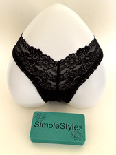 Victoria's Secret Black Floral Lace Braziilan V Front Sexy Panty Size XS NWT