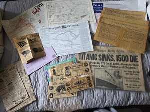 Lot of american History Papers, Civil Maps, Flags, Currency, Freedom, Titantic