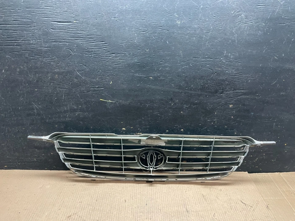 Parrilla superior delantera Toyota Corolla 2003 a 2004 T0455 PS Foto 4 de 4