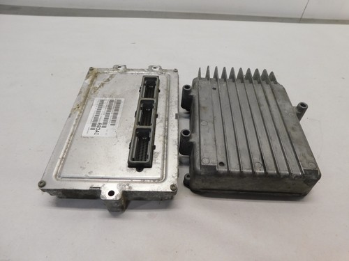 2000 Jeep Grand Cherokee 4WD 8 Cylinders 4.7L ECU P56044683AI TCU P56044683AI - Picture 6 of 11