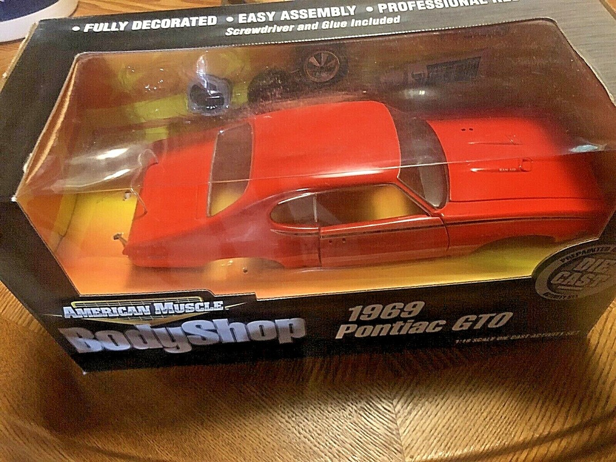 ミニカー AmericanMuscle 1/18 1969 Pontiac GTO American Muscle 1969 Pontiac GTO JUDGE 1/18 Ertl NOS mint