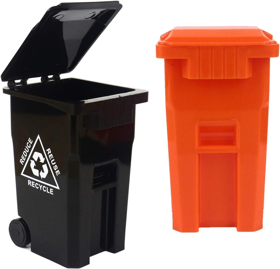 Wiosi Mini Garbage Trash Pen Holder for Desk and Tiny Recycle Bin