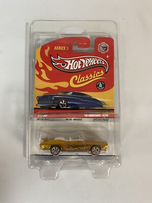 HOT WHEELS CLASSICS CHASE SERIES 5  70 PONTIAC GTO GOLD SPECTRAFLAME